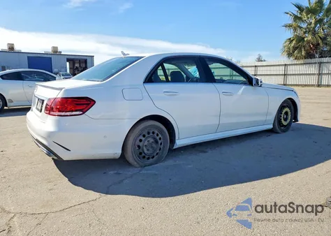 2014 Mercedes-Benz E 350 z USA, uszkodzony, nr VIN WDDHF5KB5EA882481